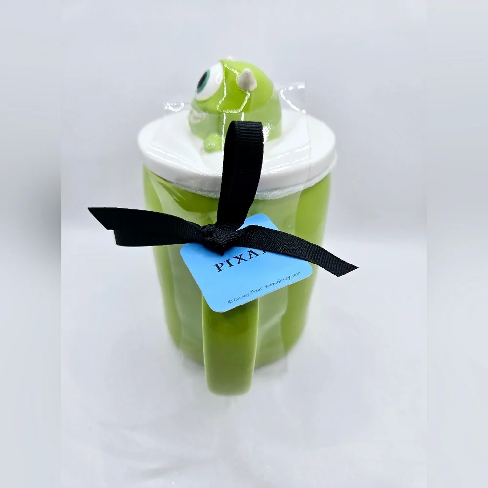Rae‎ Dunn Disney Pixar Monsters Inc Mike Wazowski Green Mug w/ Lid Topper
